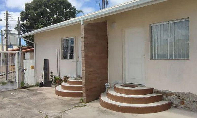 Casa Com Dois Quarto...