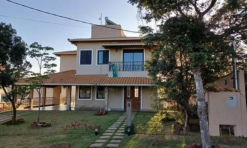 Casa Em Condomínio P...