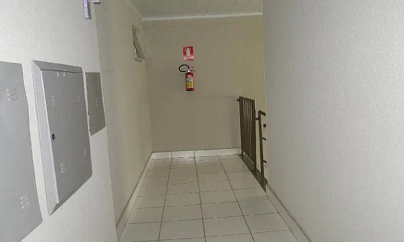 Kitnet Com Armários ...