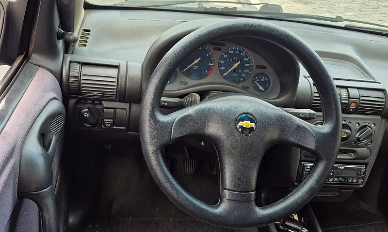 Chevrolet Corsa Wind...