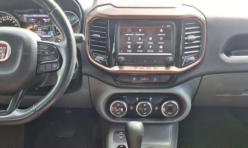 Fiat Toro Volcano 2....