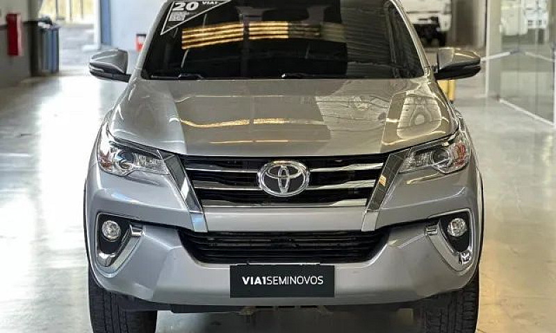 Toyota Hilux Sw4 Srv...