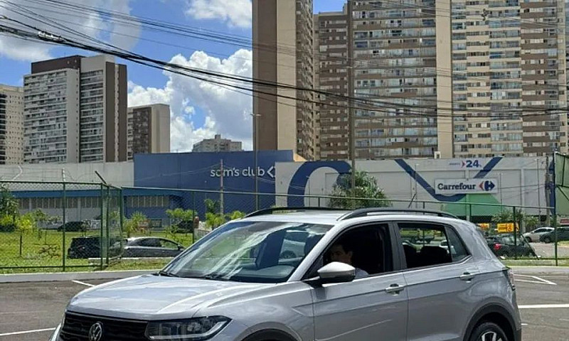Volkswagen T-Cross 1...