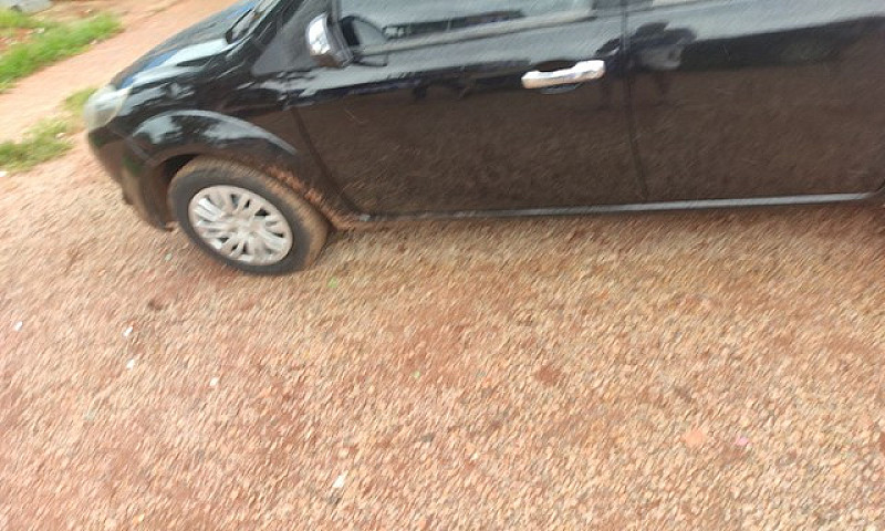 Fiesta 1.6 Hatch Com...