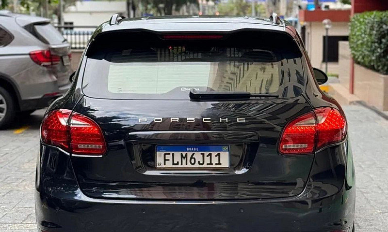 Porsche Cayenne Turb...