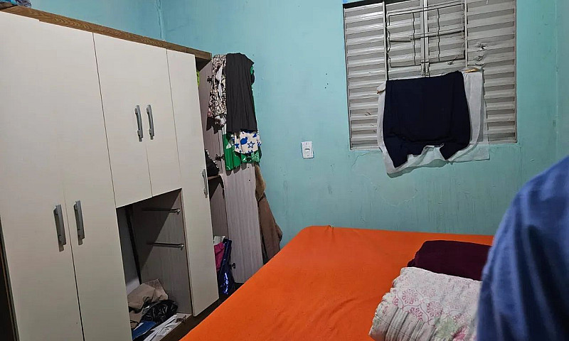 Imóvel Com 3 Aluguei...