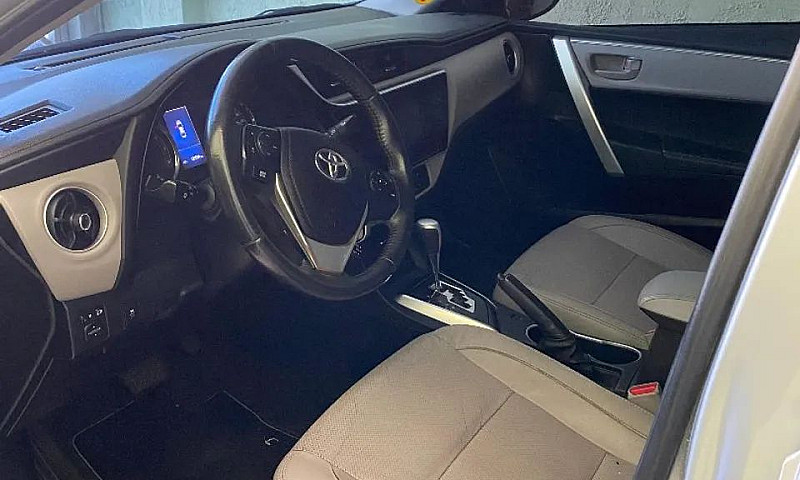 Toyota Corolla Xei 2...