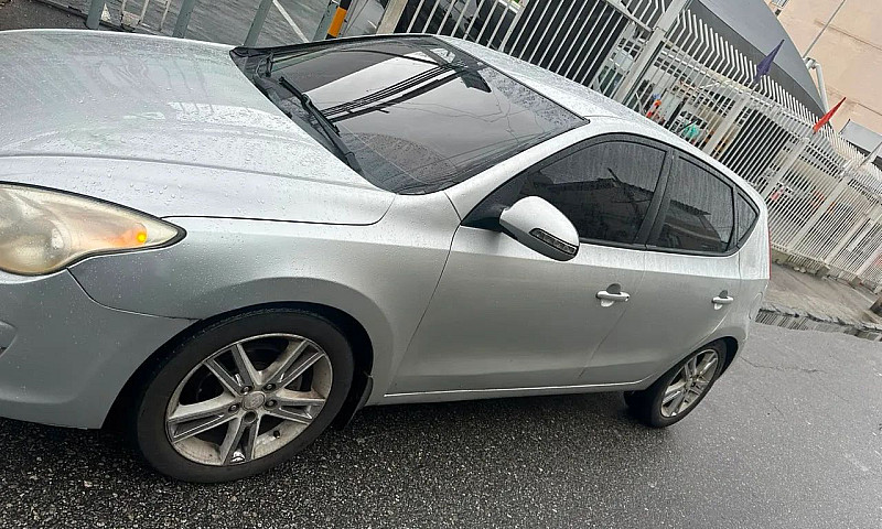 Hyundai I30 2.0 16V ...