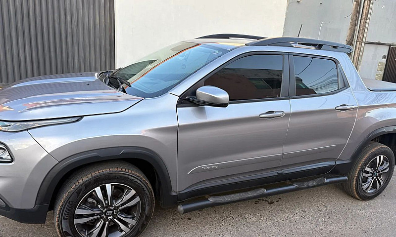 Fiat Toro Freedom 1....