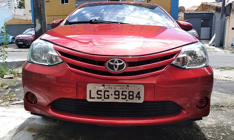 Toyota Etios Xs 1.5 ...