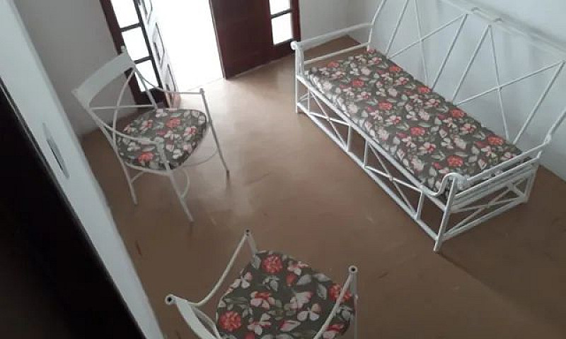Alugo Quartos Para E...