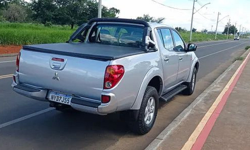 L200 Triton Automáti...