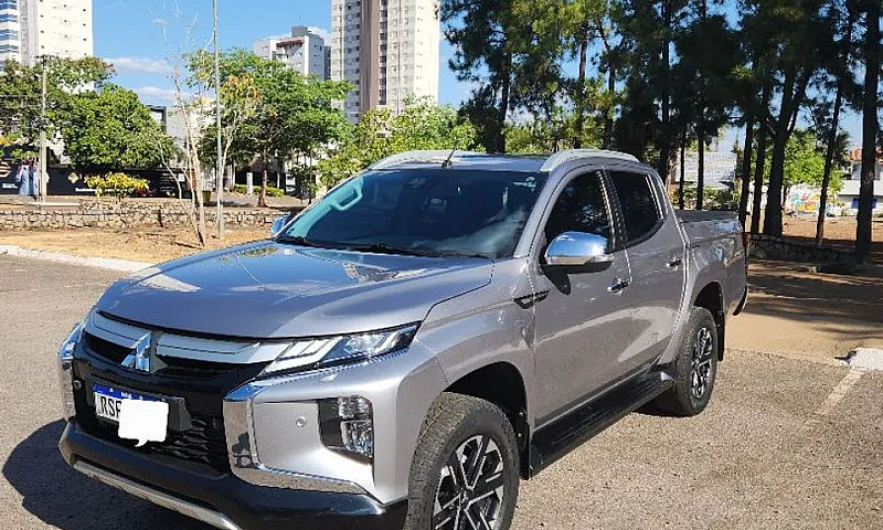 L200 Triton Hpe-S 20...