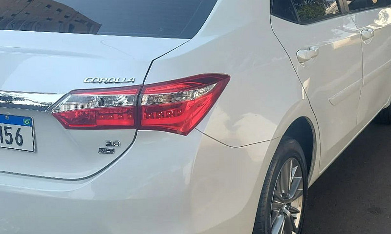 Toyota Corolla Xei 2...