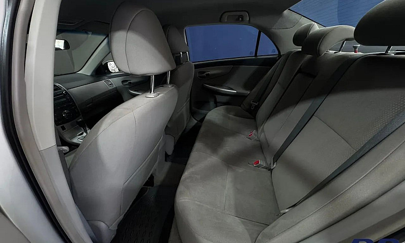 Toyota Corolla Gli 1...