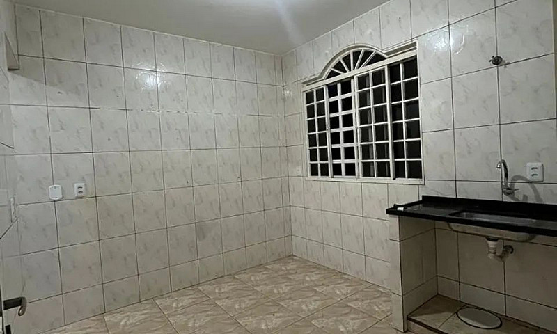 Aluga-Se Apartamento...