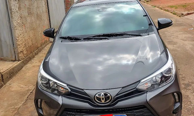 Toyota Yaris Xs 1.5 ...