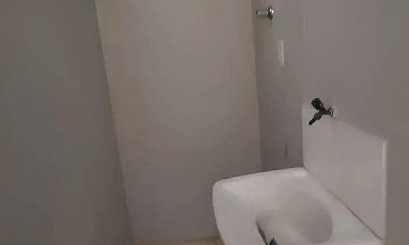 Apartamento Térreo À...