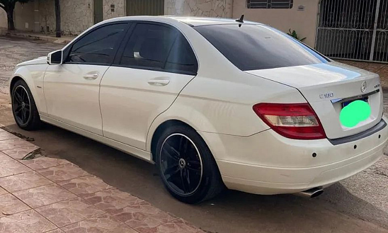 Mercedes-Benz C-180 ...