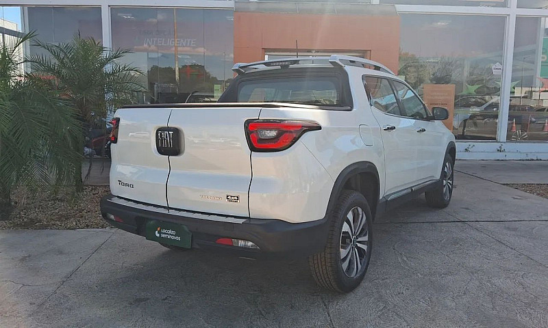 Fiat Toro Volcano 2....