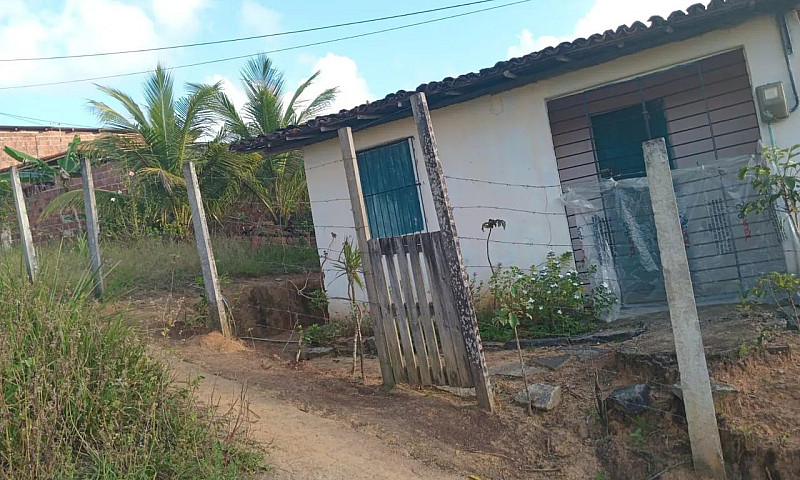 Vende-Se Está Casa...