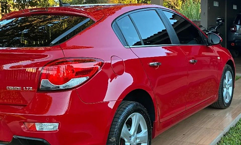 Chevrolet Cruze Hb S...