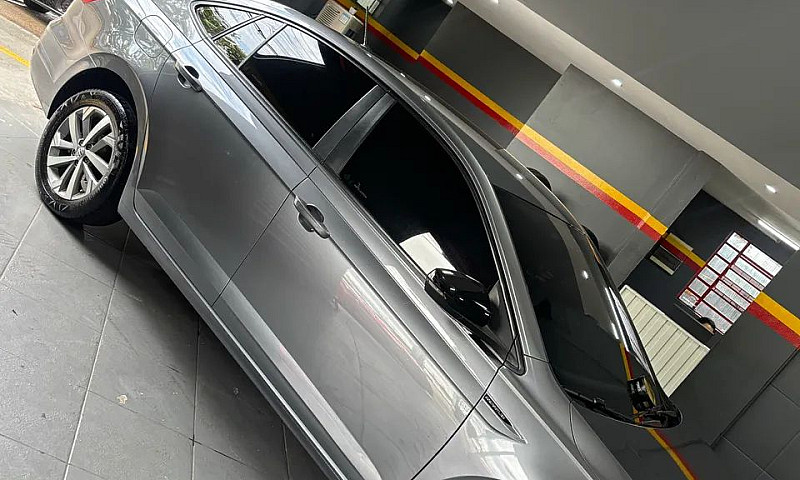 Volkswagen Virtus Co...