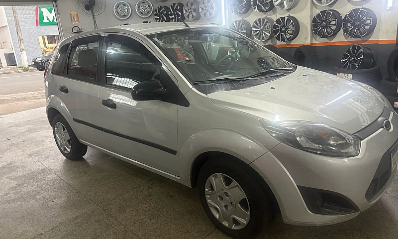 Ford Fiesta 1.6 8V F...