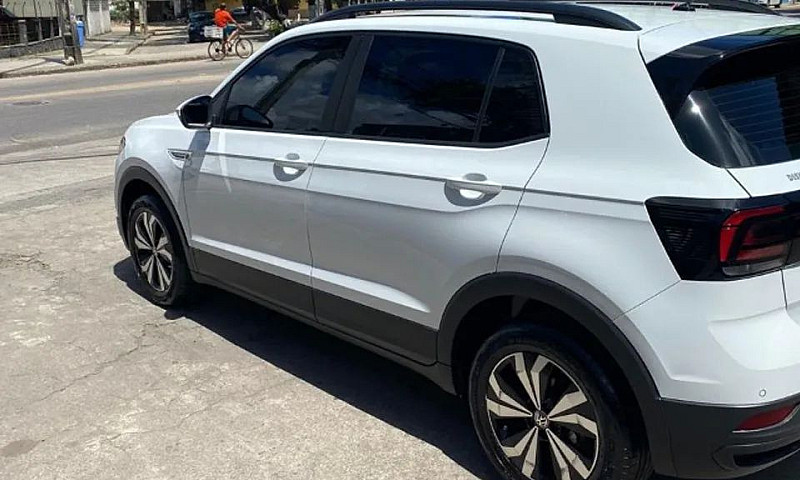 Volkswagen T-Cross S...