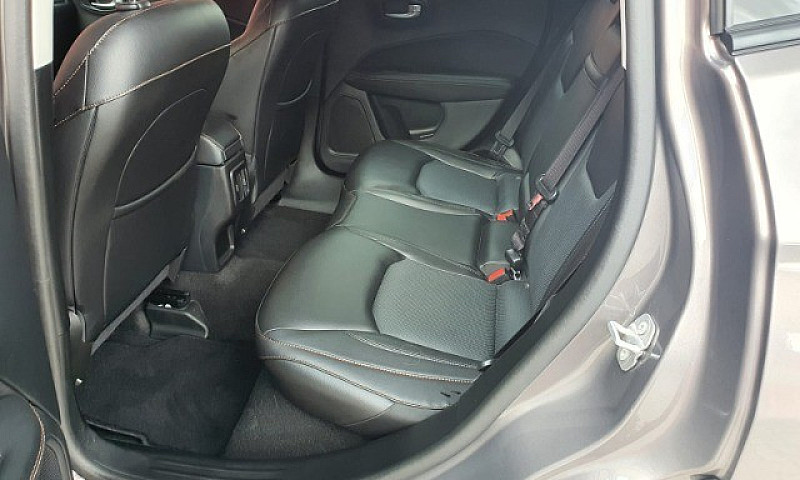 Jeep Compass - 2021...