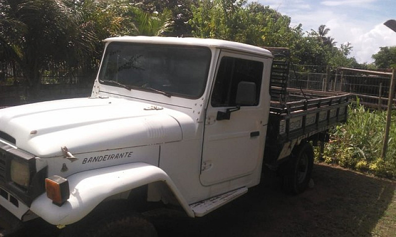 Toyota Bandeirante V...