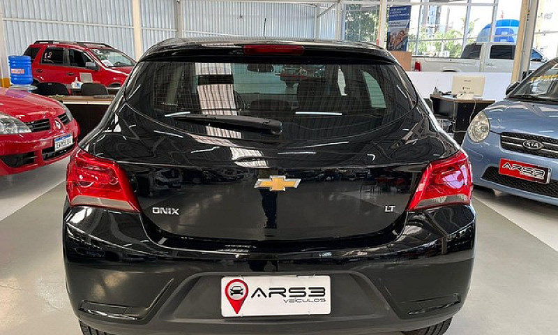 Chevrolet Onix Hath ...