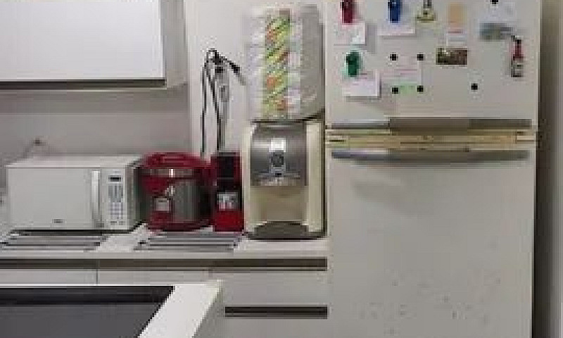 Vende Se Uma Casa  N...