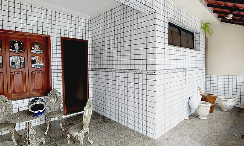 Casa Na Tv. Do Chaco...