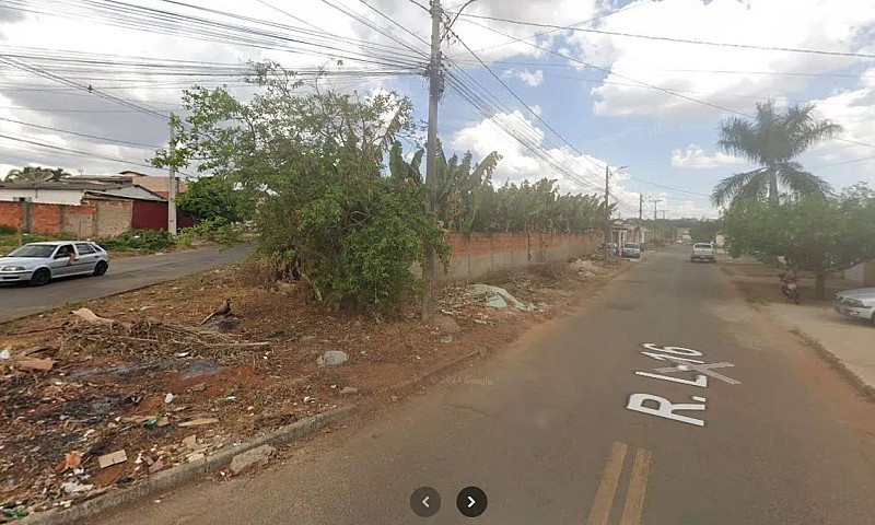 Área Com Mais De 1.0...