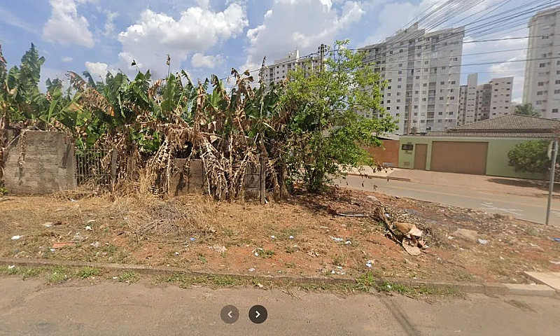 Área Com Mais De 1.0...