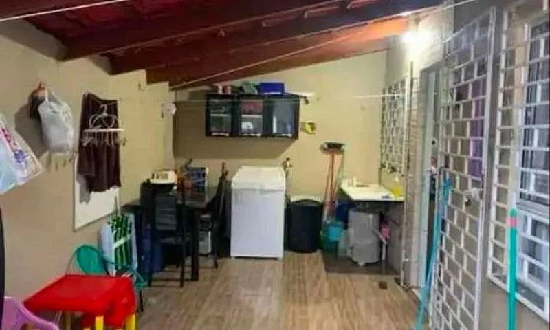 >Casa No Eduardo Ang...
