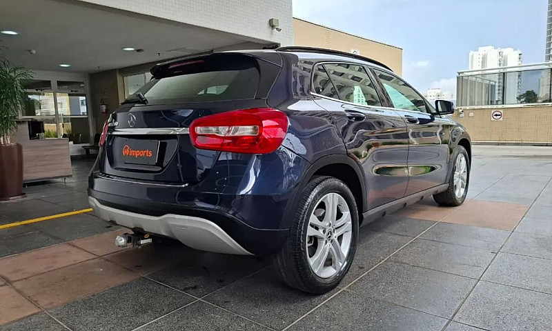 Mercedes-Benz Gla 20...