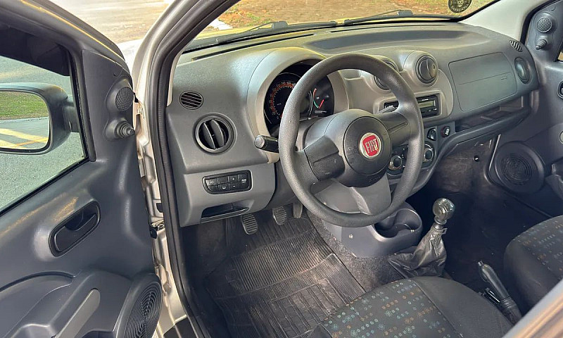 Fiat Uno Vivace Cele...