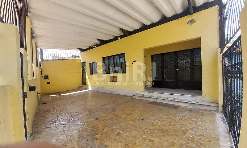 Oportunidade! Casa I...