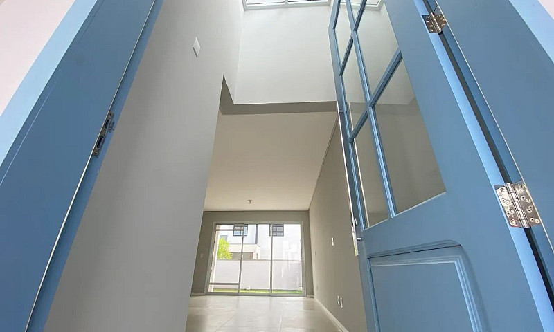 Casa Com 03 Suítes N...