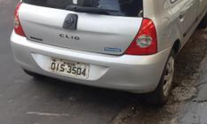 Renault Clio...