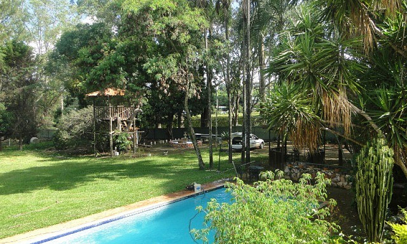 Sobrado Em Terreno D...