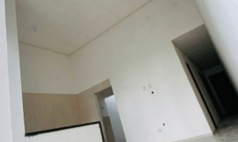 Casa Com Piscina 3 Q...