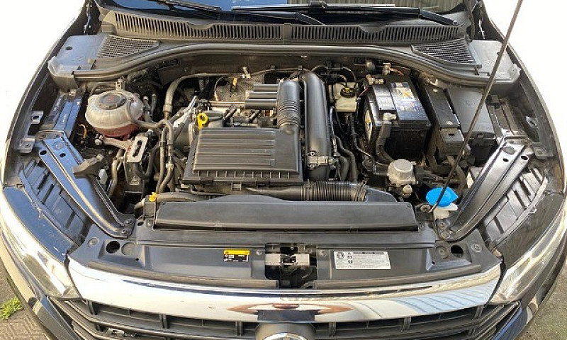 Jetta R Line 250 Tsi...