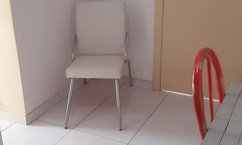 Alugo 1 Apartamento...