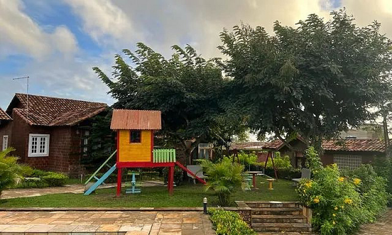 Casa Em Condominio F...