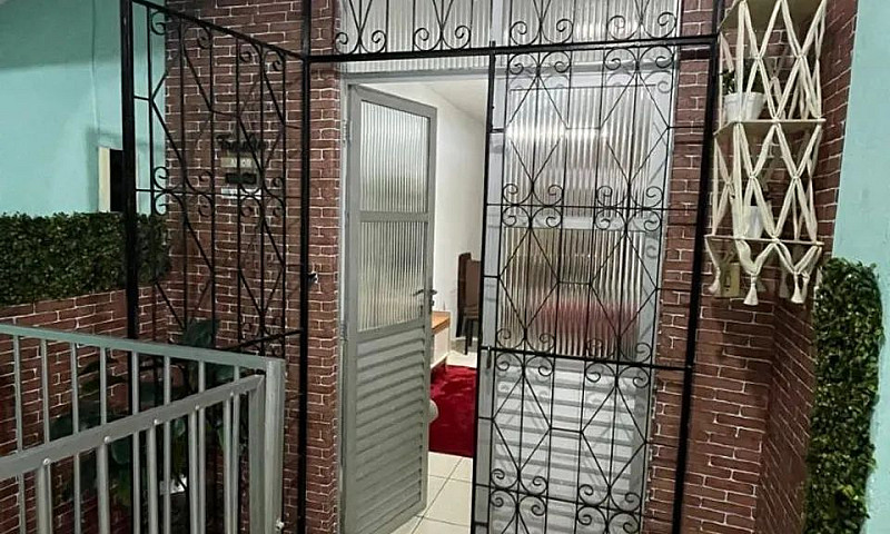 Vendo Casa 1º Andar....