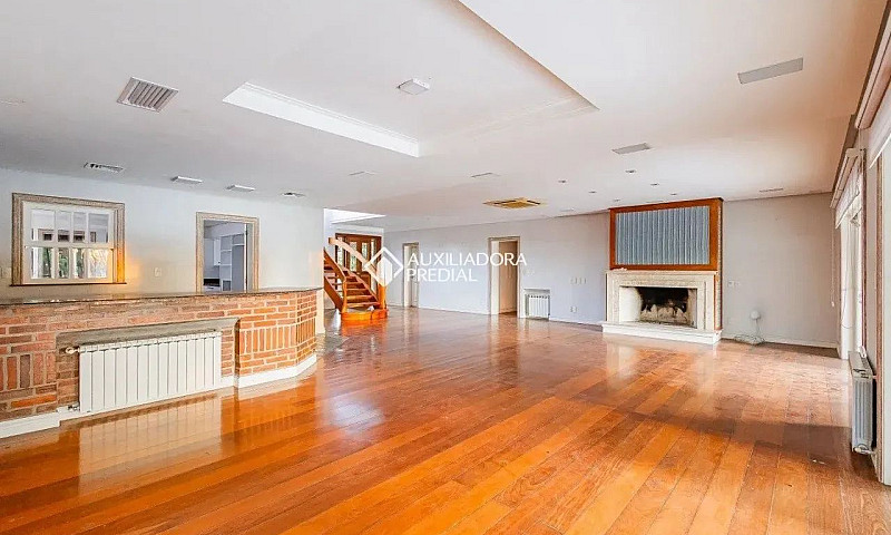 Casa Em Condomínio 4...