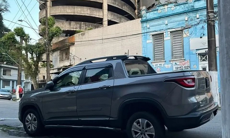 Fiat Toro Freedom 1....